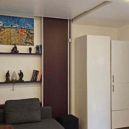 Studio 22M2 A Ivry/Seine-A 200 Metres De Paris. Proche Metro 7 Zewnętrze zdjęcie