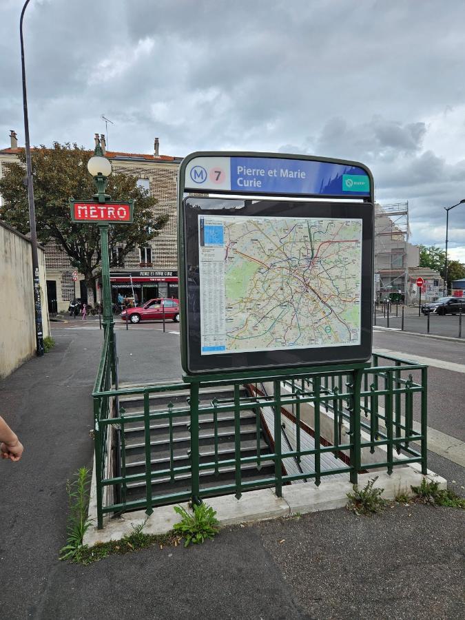 Studio 22M2 A Ivry/Seine-A 200 Metres De Paris. Proche Metro 7 Zewnętrze zdjęcie